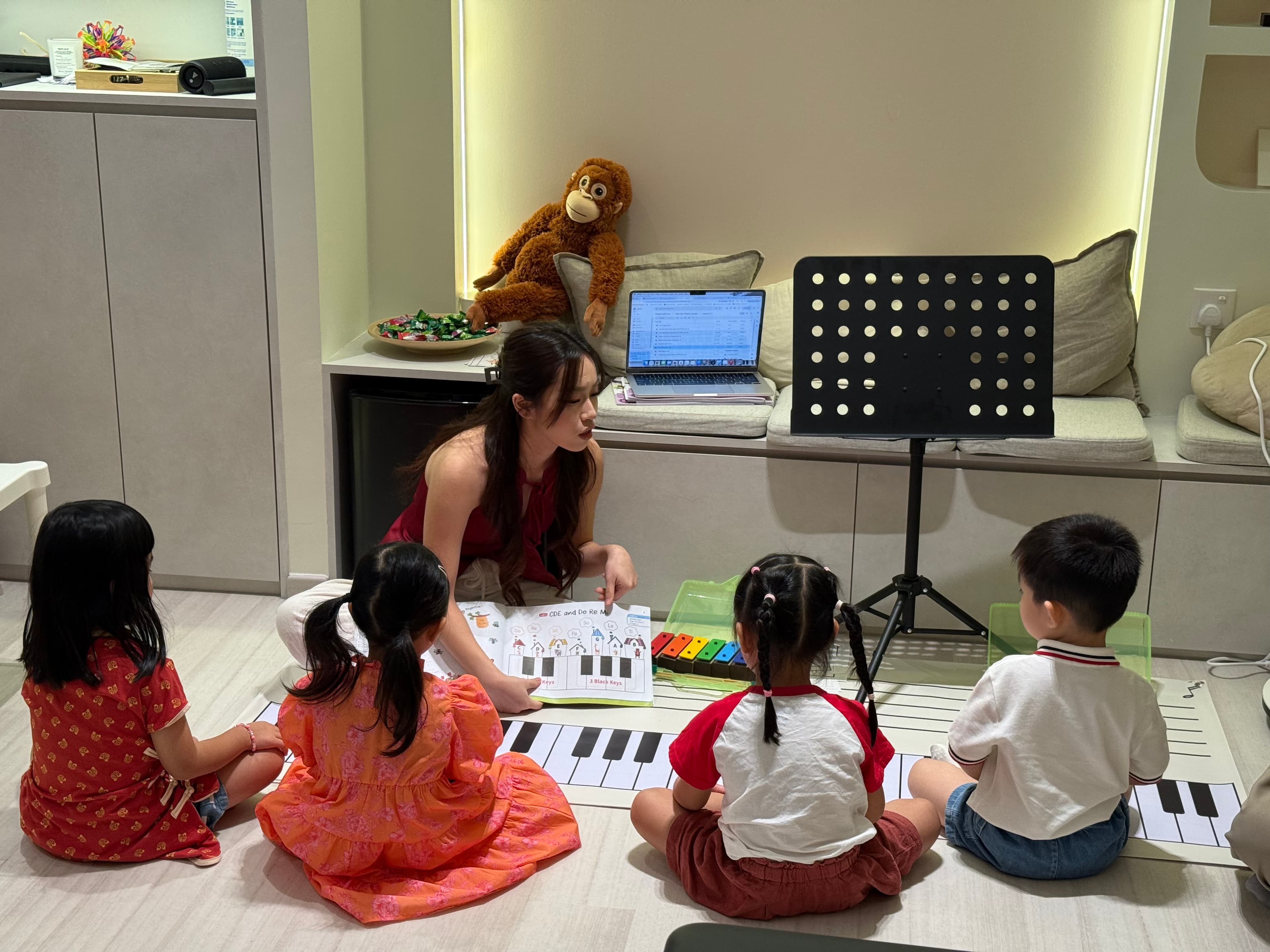 A Little Stars group class in session at Polaris Music Academy